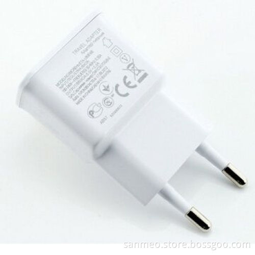 EU Plug Dual USB Travel Wall Charger for iPhone/iPad/Samsung (White)